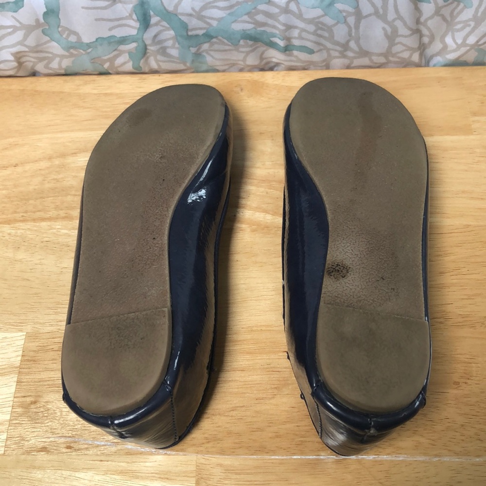 Shoes - Picture 6 of 6
